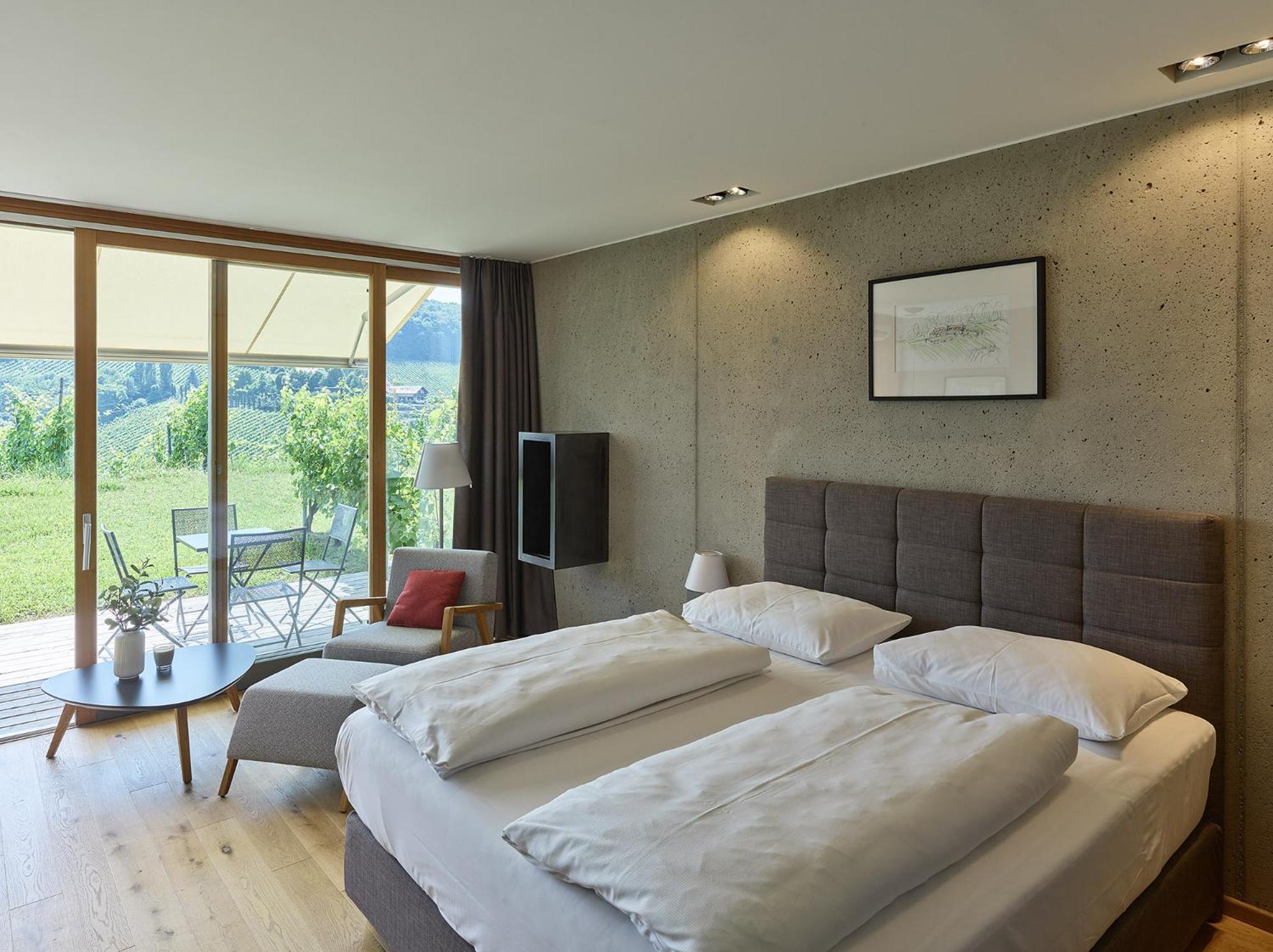 Hideaway An Der Weinstrasse - Pool & Sauna - Apartments Anderlage Spielfeld Exterior foto